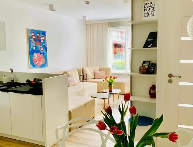 Blue Coast Polanki 002